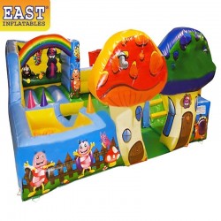 Bugz Inflatable Play Park
