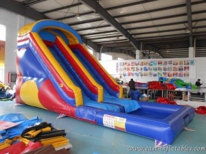 What kind of inflatables is suitable for summer